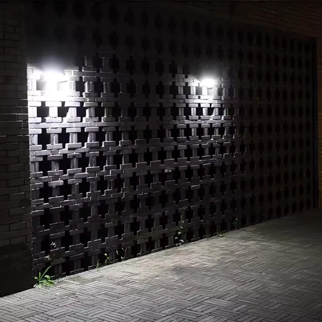 Solar Garden Light - Tazzi