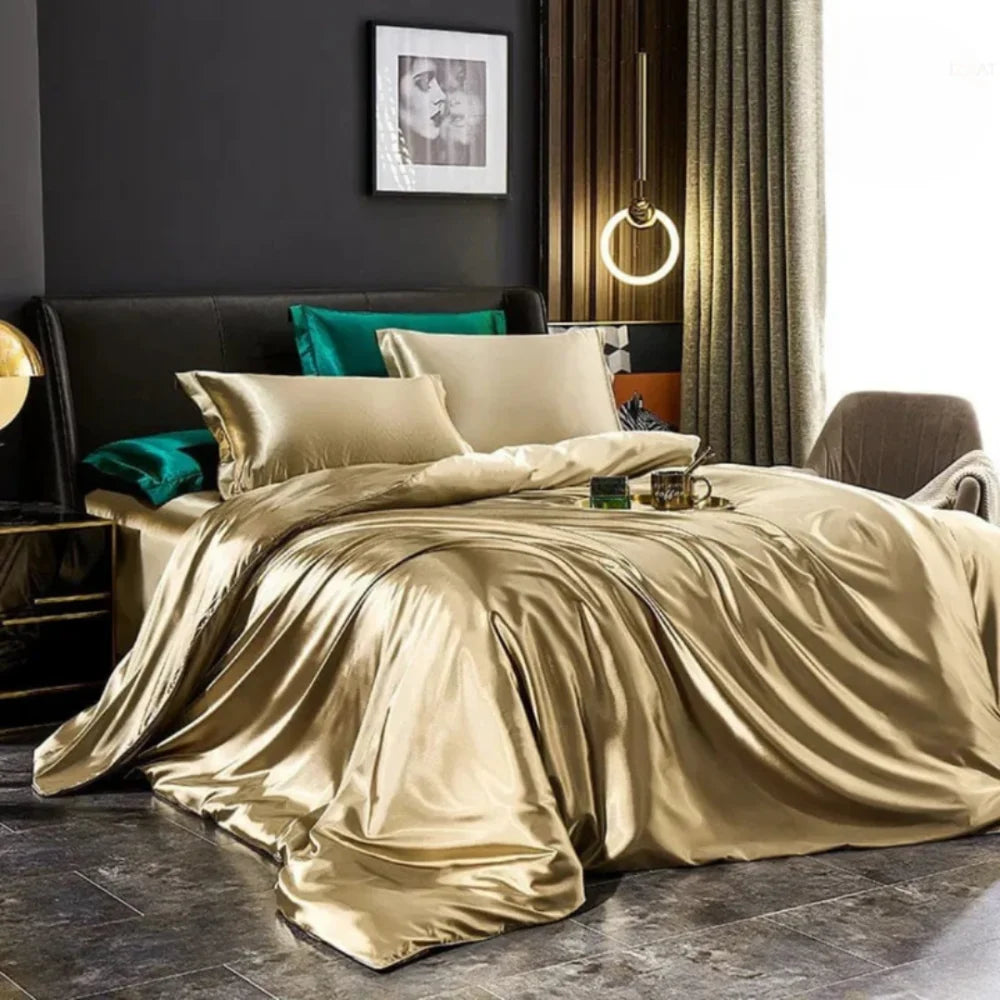 Conjunto De Cama Em Seda 4 Peças - Tazzi Champagne / Casal (180X220Cm)