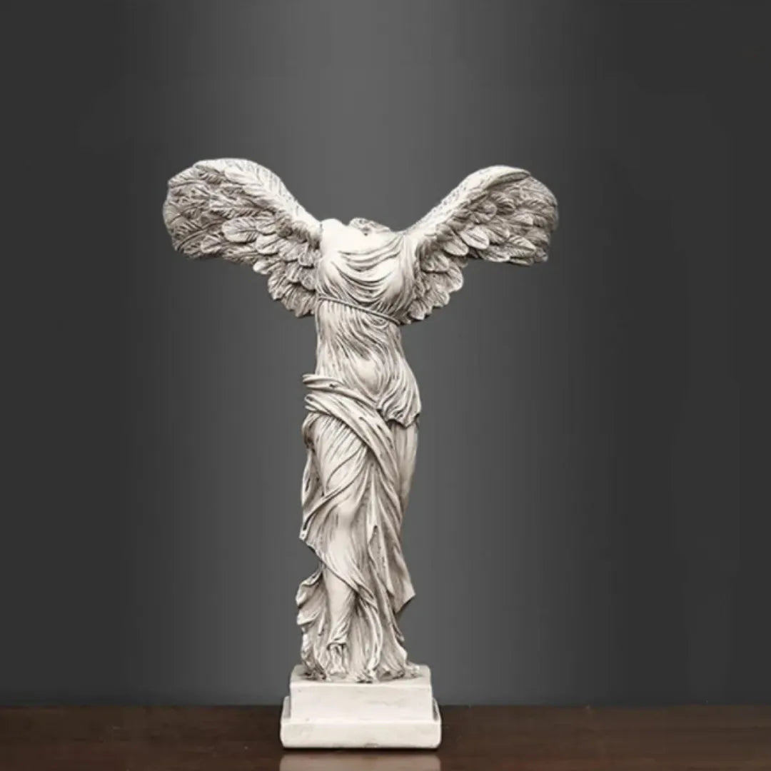 Escultura nórdica Victoria Alada - Tazzi 