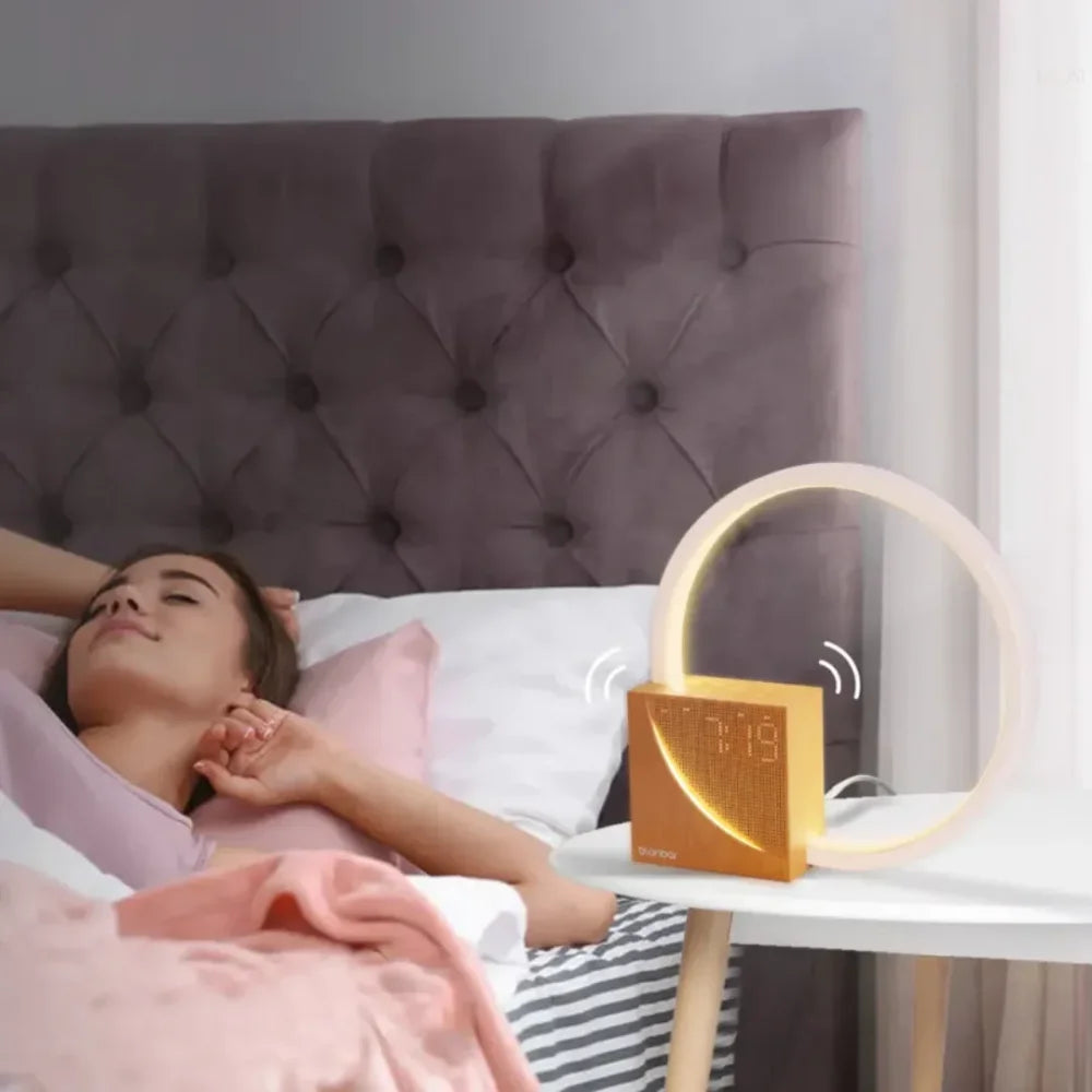 Luminária Com Relógio Digital Premium - Tazzi